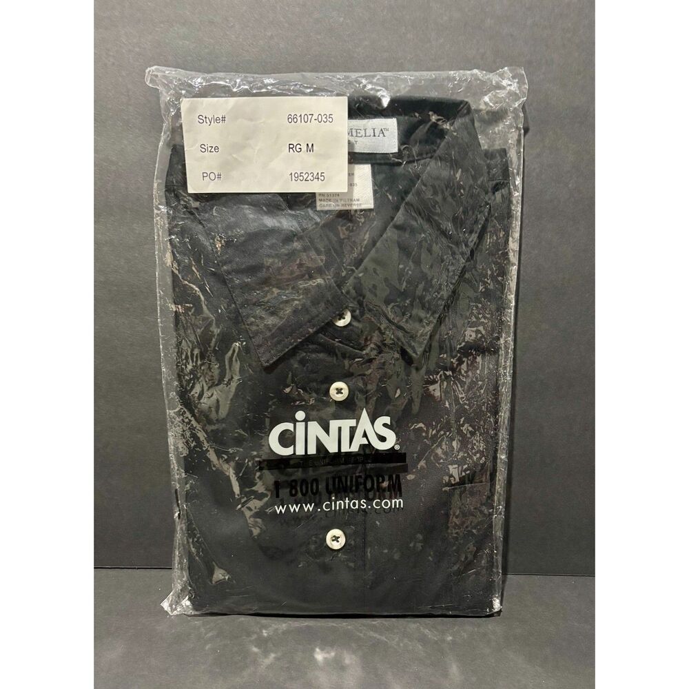 Doc & Amelia by Cintas Uniform Shirt Style 66107-035 RG M — New / Sealed